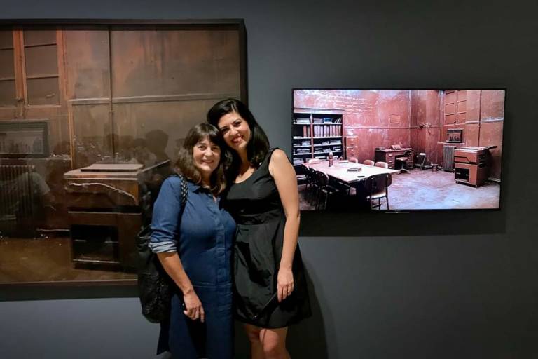 Greta Alfaro con Rosa Santos en la inauguración del Premio Cañada Blanch