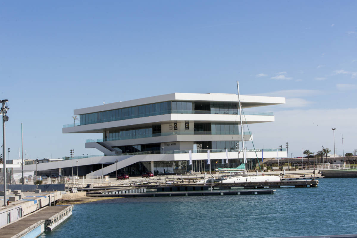 Edificio 'Veles e Vents', en la Marina de València. Foto: EVA MÁÑEZ