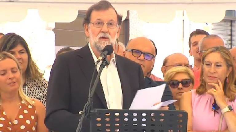 Rajoy da el pregón de la vendimia gallega. FOTO: EFE