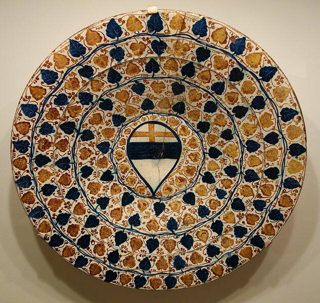 Plato de cerámica de Manises siglo XV