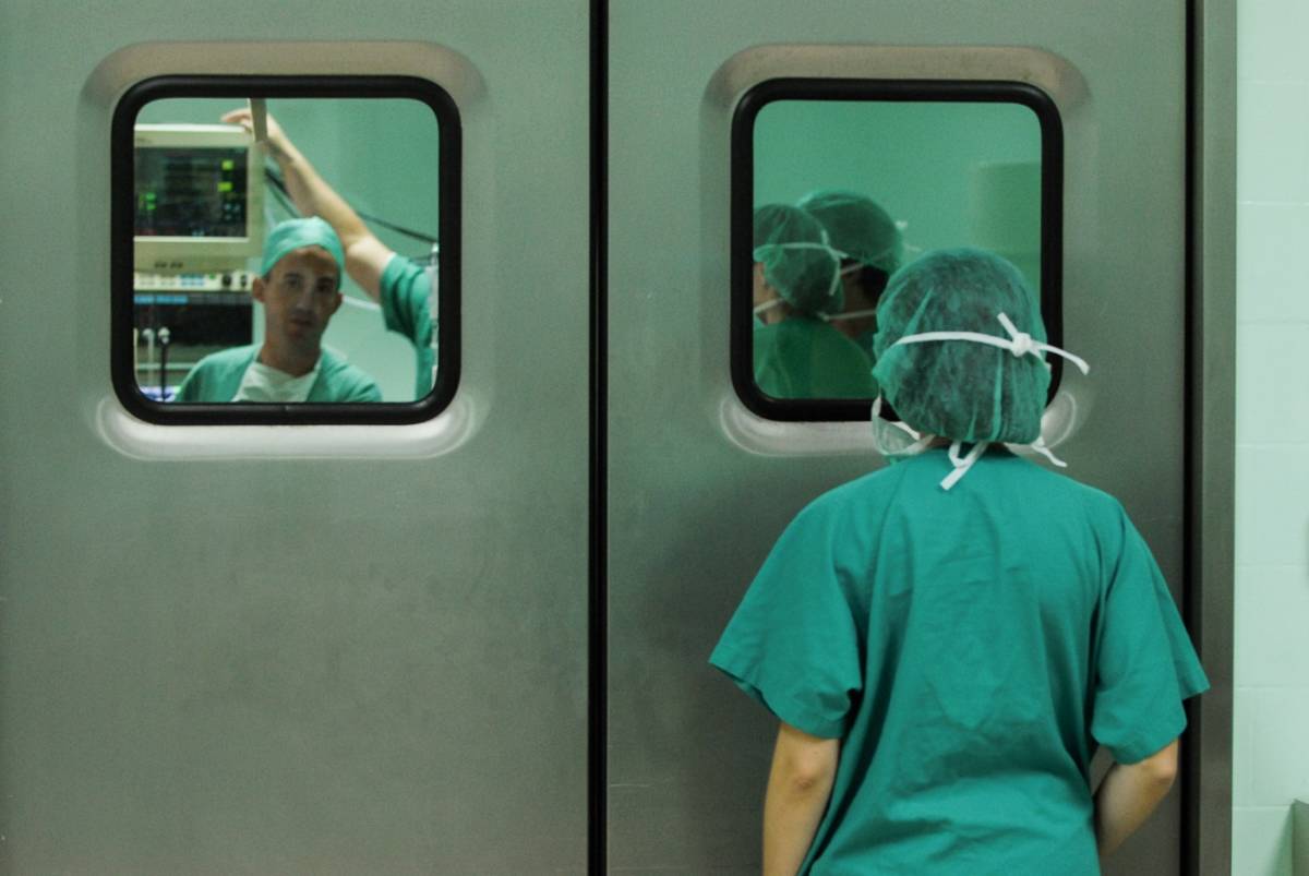 Sanitarios en un hospital valencianos. Foto: KIKE TABERNER