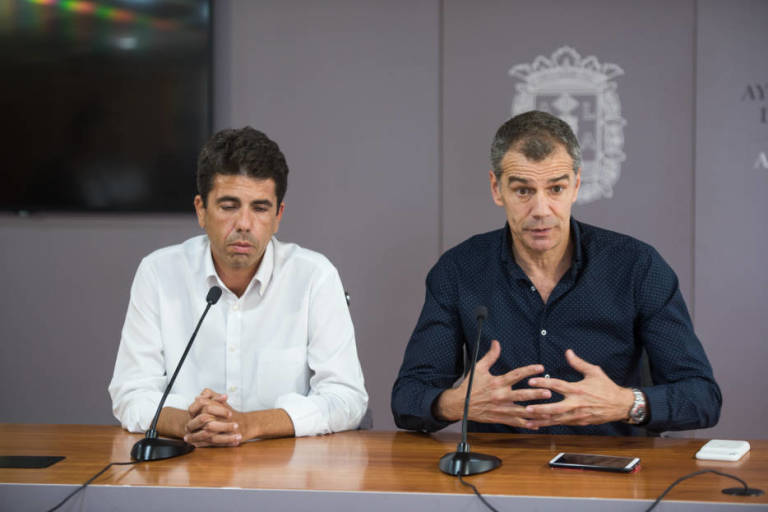 Carlos Mazón (PP) y Toni Cantó (Cs). Foto: RAFA MOLINA