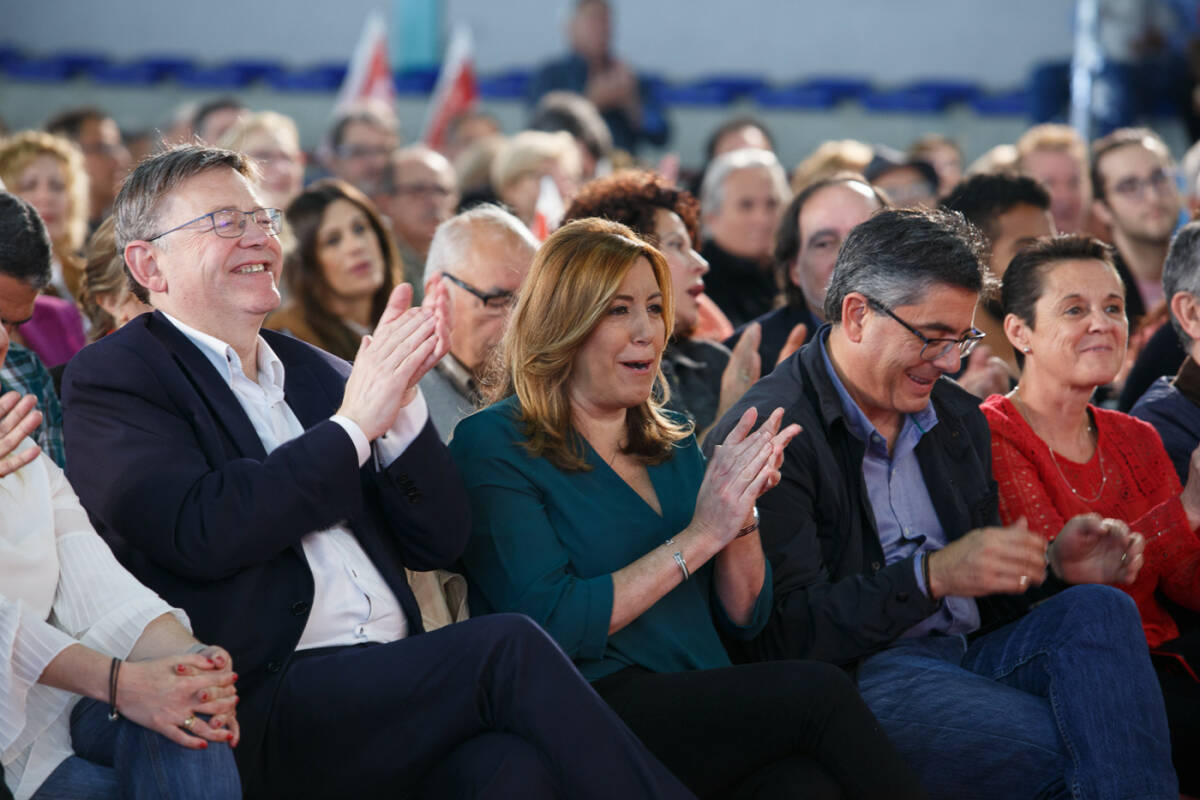 Puig, Díaz, Boix y Serna en un acto de las primarias de 2017 en Elche. Foto: PEPE OLIVARES