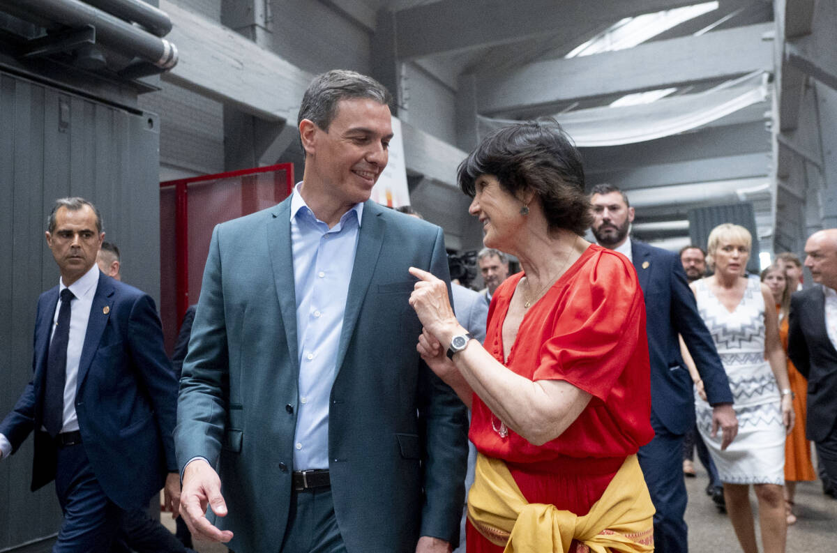 Pedro Sánchez y María Benjumea, en el South Summit 2022. Foto: ALBERTO ORTEGA/EP