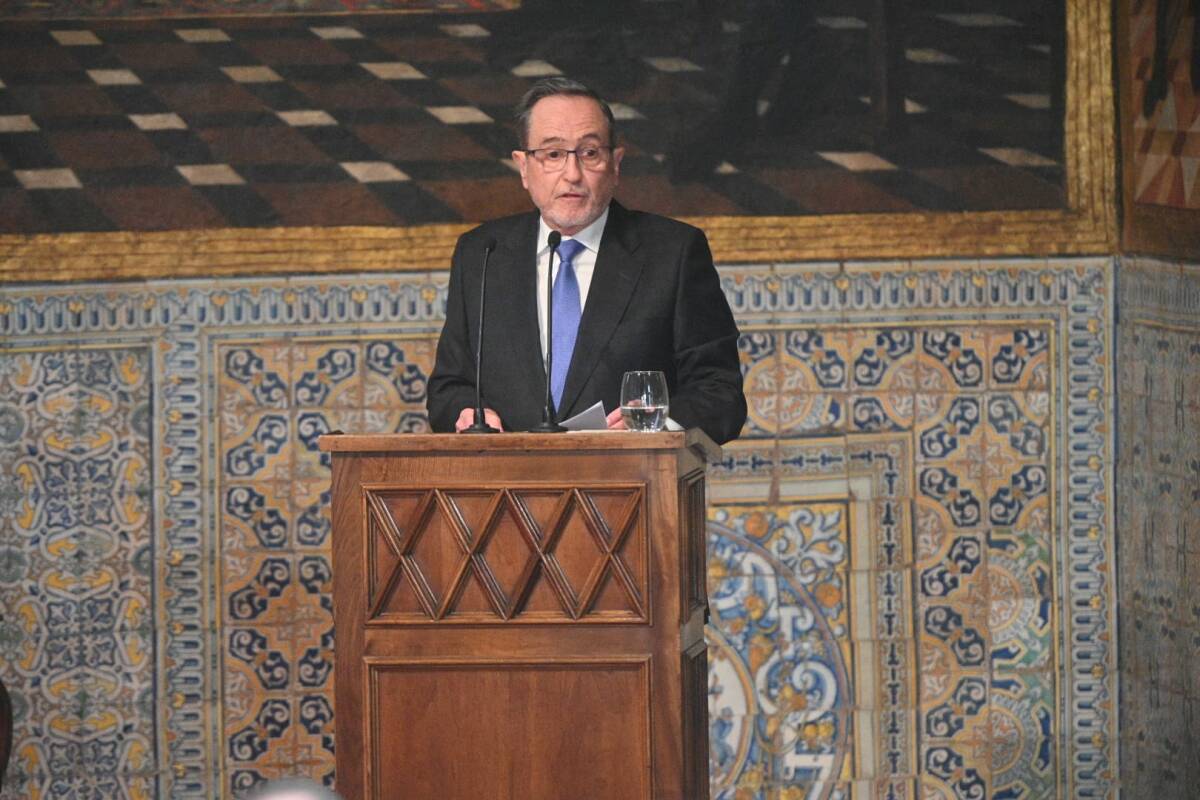 El jefe de Cirugía Cardíaca de La Fe ensalza nivel de excelencia de la sanidad valenciana en su discurso