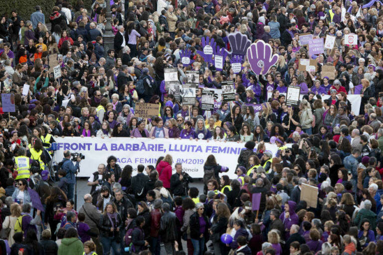 Manifestación del 8M en València celebrada en 2019. Foto: KIKE TABERNER