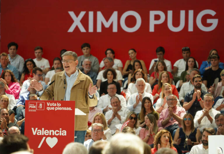 Mitin central del PSPV-PSOE en València. Foto: EDUARDO MANZANA
