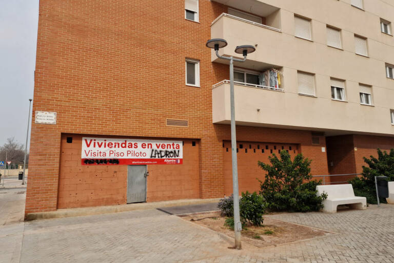 Los pisos pertenecen a la empresa Voyager Reo SL. Foto: ANTONIO PRADAS