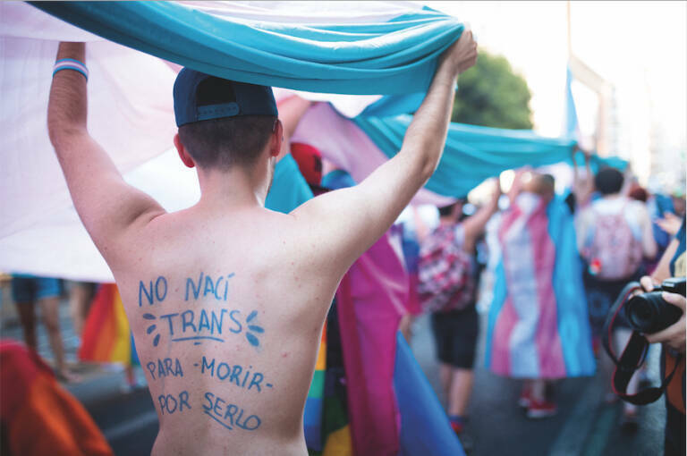 Un activista por los derechos de los transexuales, durante la manifestación del Orgullo. Foto: ESTRELLA JOVER